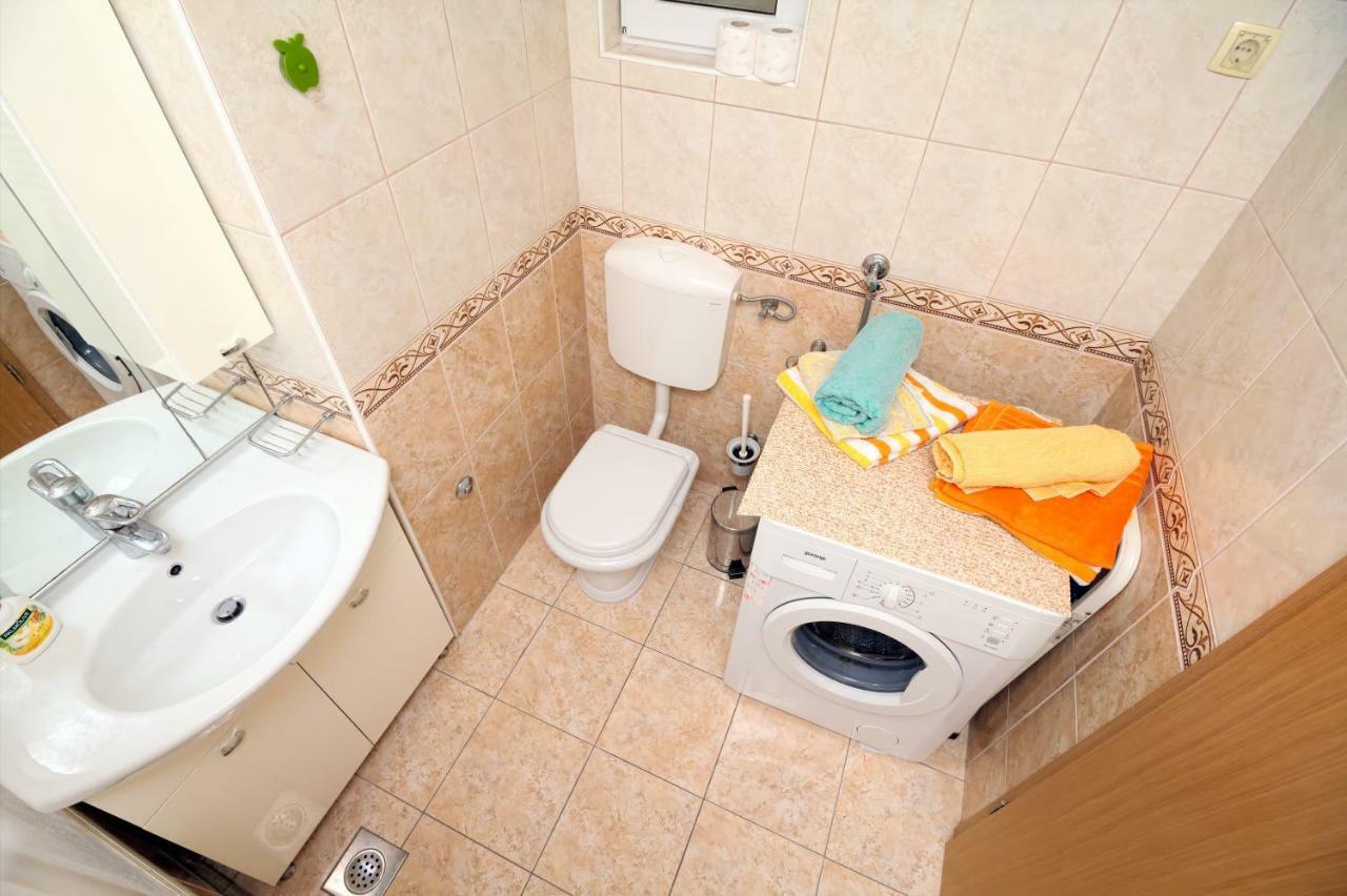 Apartman Laura Galileo Blizu Centra I Plaze Makarska Exterior photo